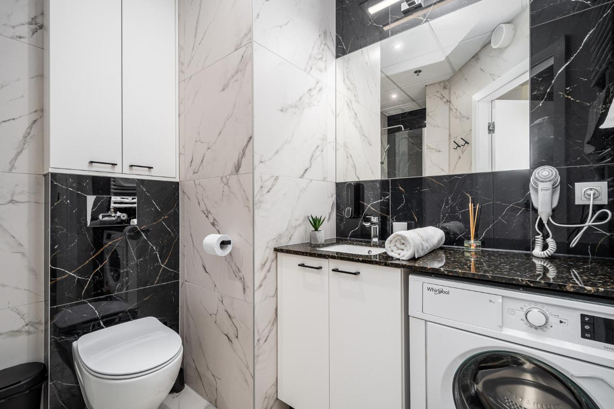 Warsview Apartments Varsovia Exterior foto
